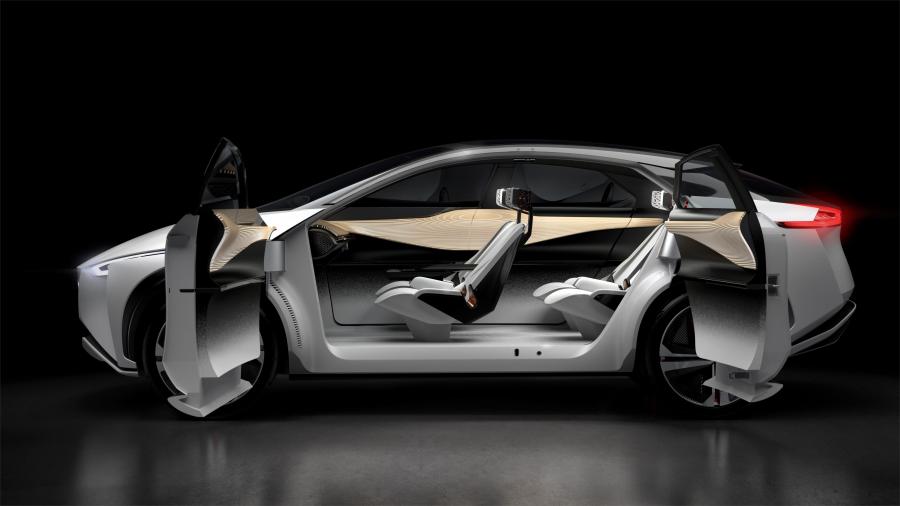  Nissan IMx 2017 года  (фото 7 из 28)